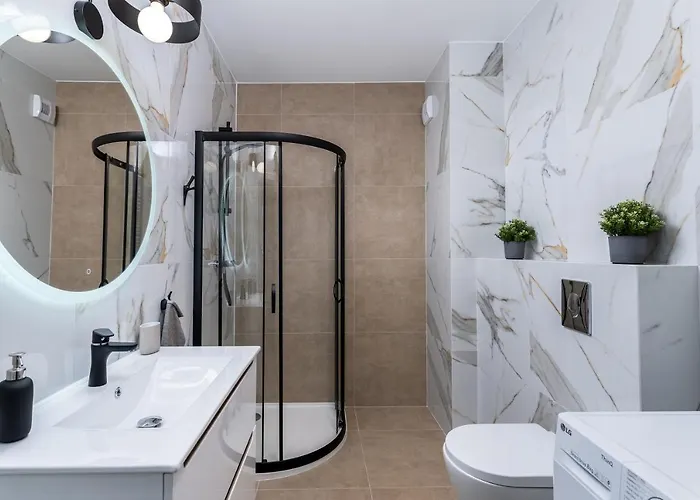 Dabska Street - Luxury